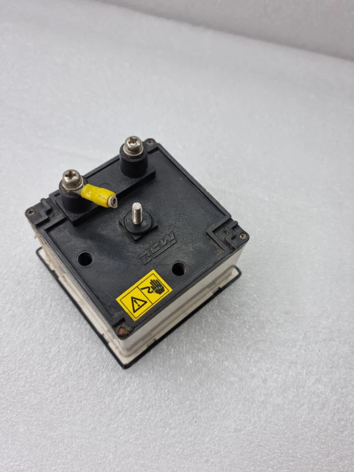 DEESYS CT 20/5A AM METER S7-AA AC 5A/60Hz CT-20/5A/300%